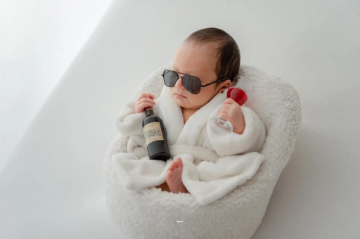 陵水宝宝多大可以枕枕头